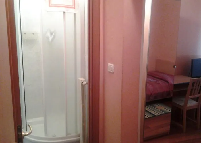 Perla Hotel *